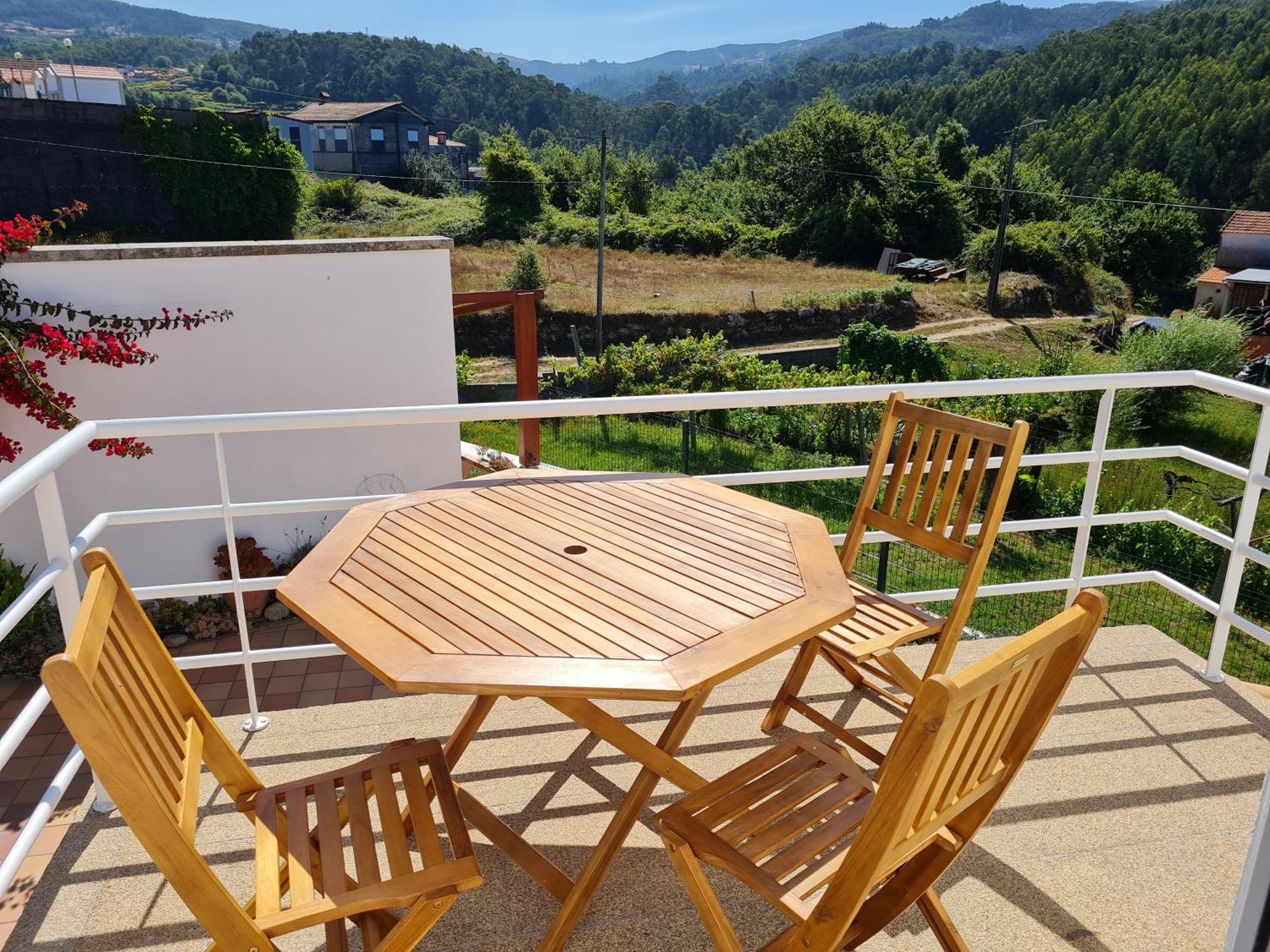 Coliving The Valley Portugal - Pt Apartamentos Com Cozinha Partilhada - En Apartments With Shared Kitchen Vale de Cambra Exterior photo